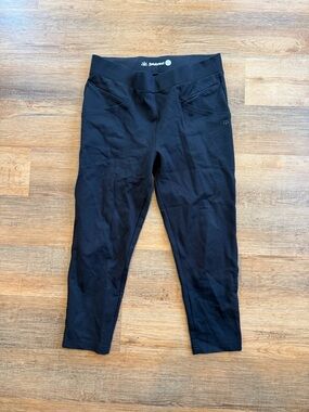 Betabrand Black Ankle-Length Active Yoga Work Pants Size L Short